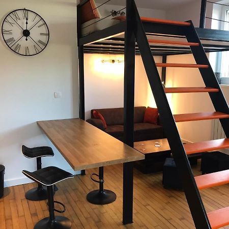 Studio - Mezzanine - Style Loft Industriel Brindas Buitenkant foto