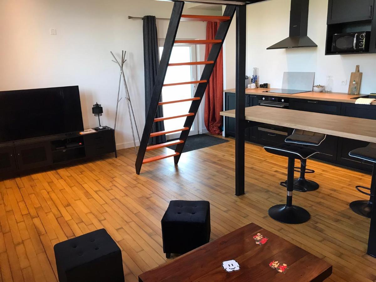 Studio - Mezzanine - Style Loft Industriel Brindas Buitenkant foto